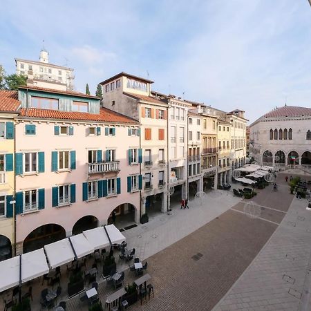 Ferienwohnung Open Space Centro Storico Udine Exterior foto